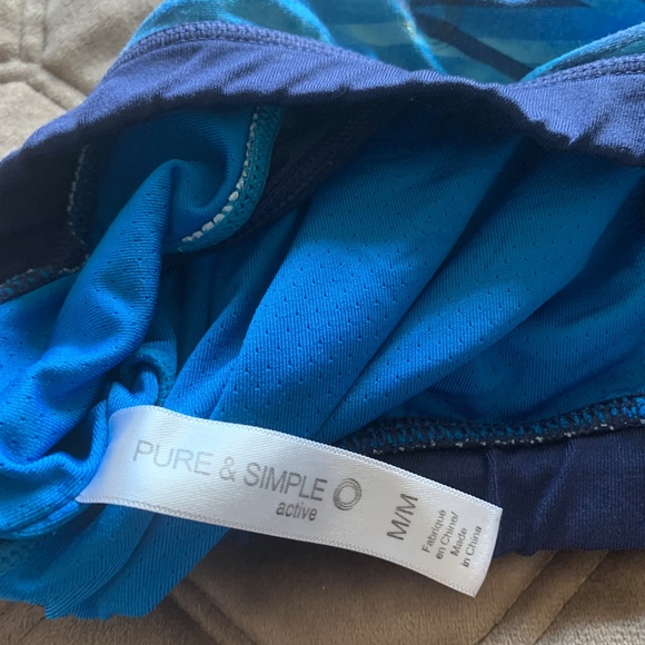 Pure and Simple Sports Bra - Picture 3 of 3
